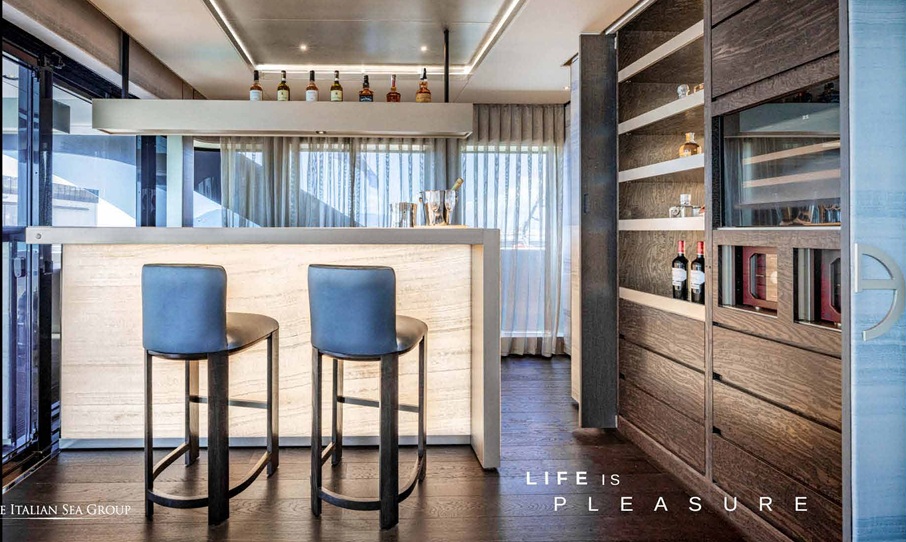 Admiral 55 m-yacjt-bar